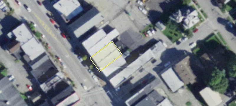 176 Main St