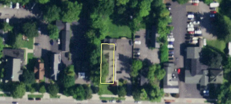494 Main St