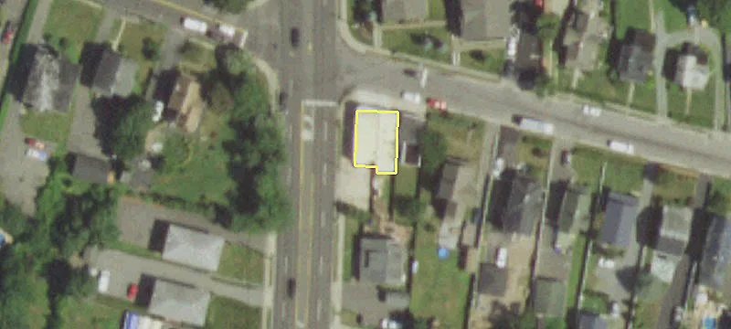66 Arnold Ave