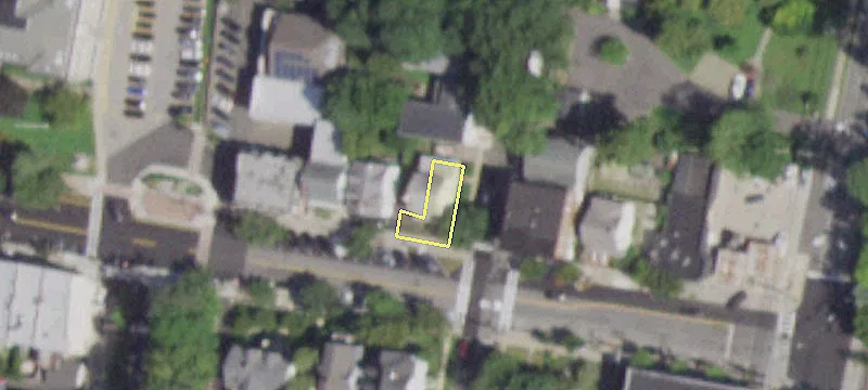 123 Main St