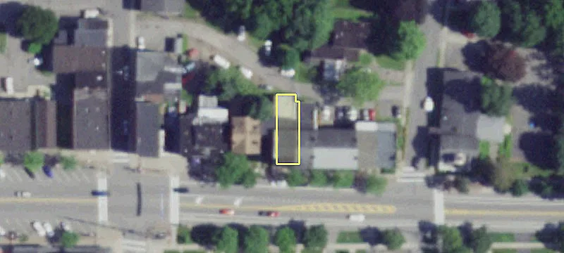 323 Main St