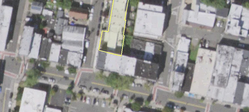 120 Main St