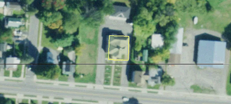 60 Maple St