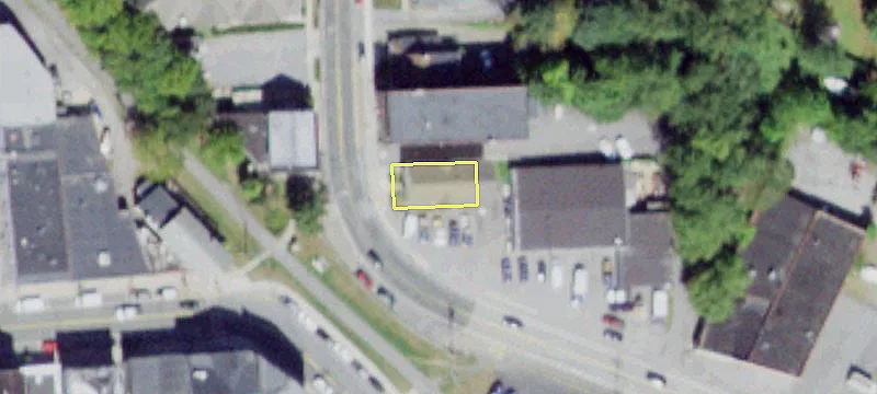 6 Main St