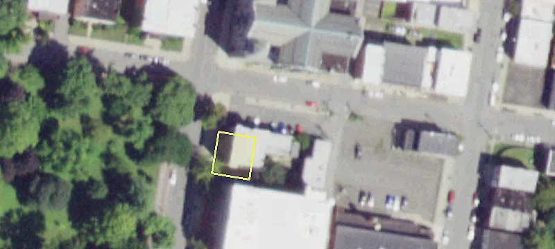 204 3rd St