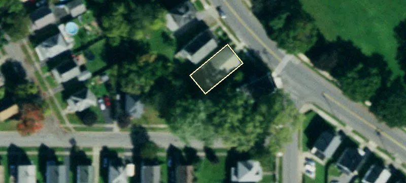 705 Un St