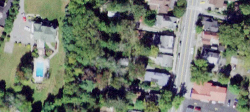 1375 Kings Hwy