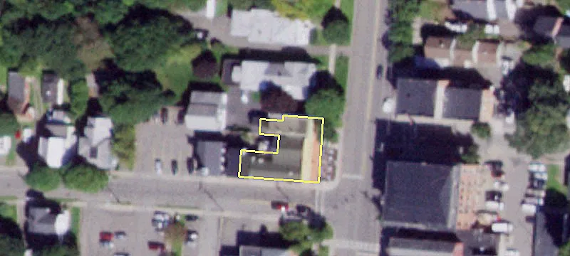 6 Main St