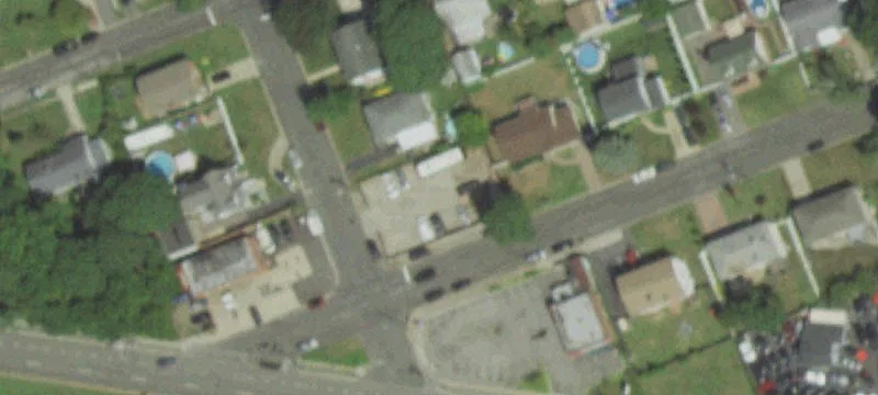 195 2nd Ave