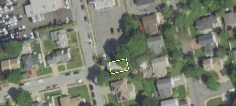 Linden Ave