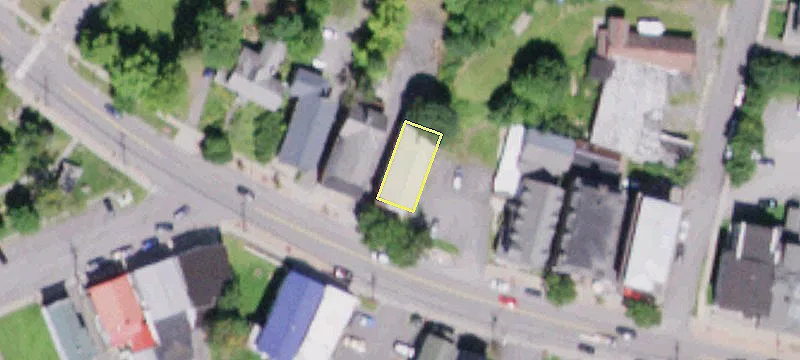 72 Main St