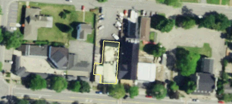 432 Ctr St