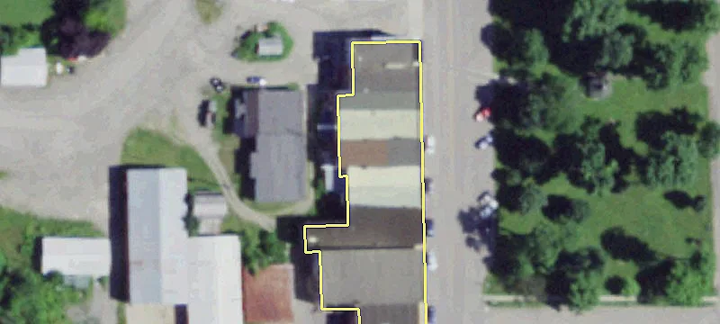 16 Main St