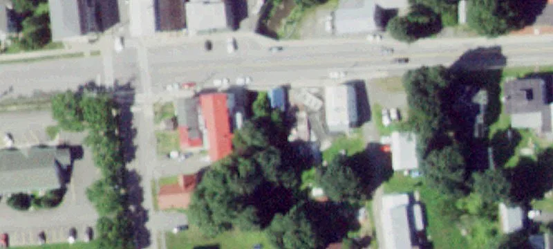 12 Ee St
