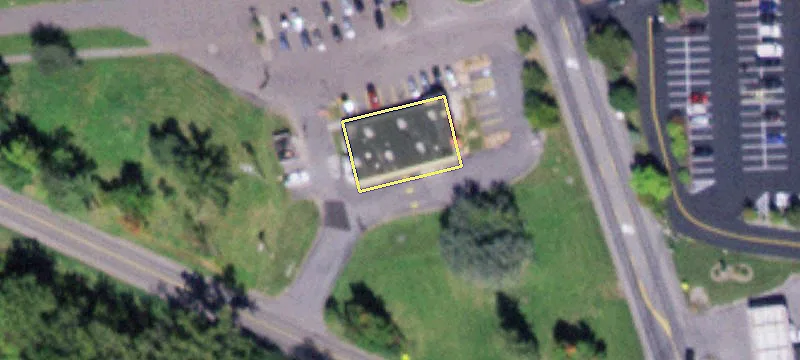 302 Pne Tree Rd