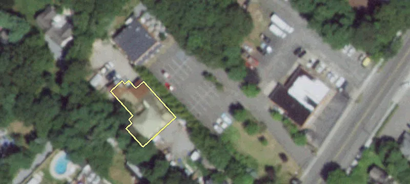 674 Montauk Hwy