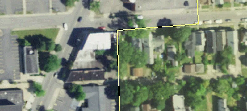 711 Spruce Ave
