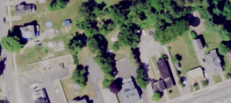 215 Main St
