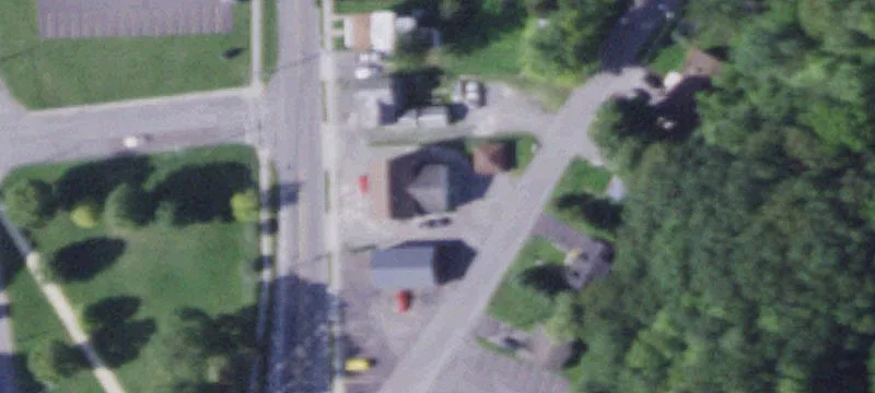 406 Genesee St