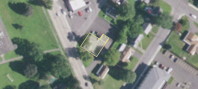 176 Sacandaga Rd