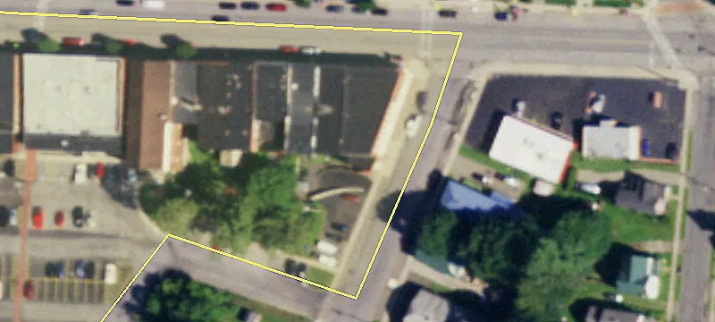 69 Main St