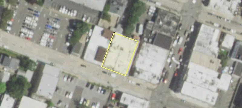 11 Jamaica Ave