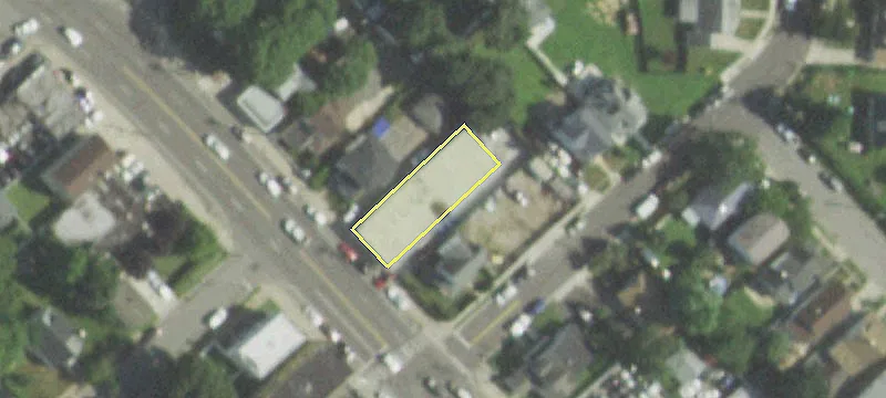 825 Nassau Rd