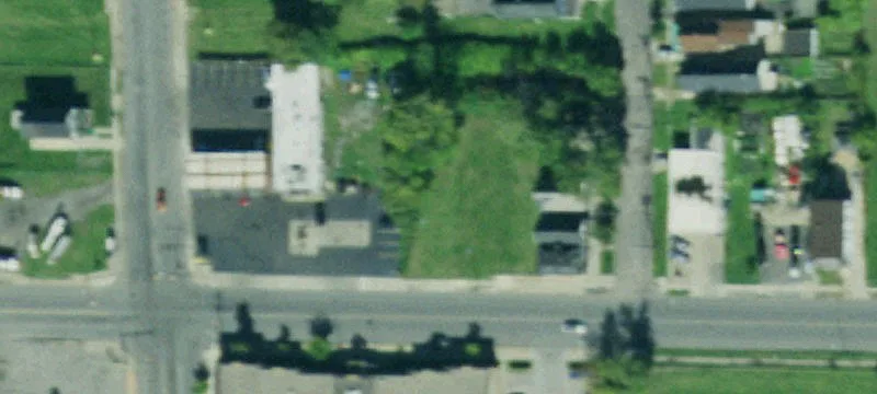 698 Fry St