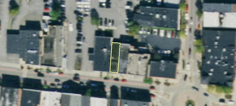 21 Main St