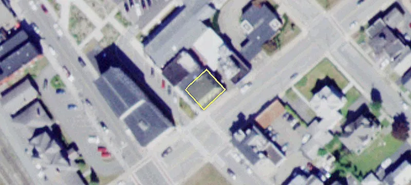 84 Frnt St