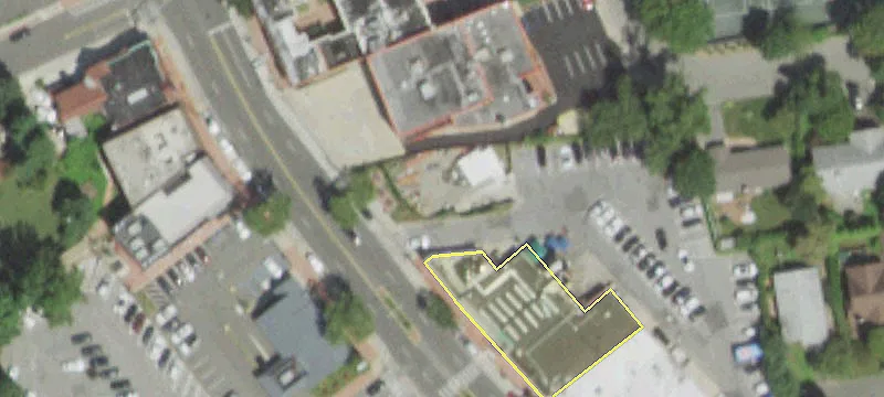 549 Middle Nck Rd