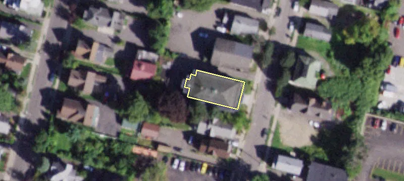 151 Oak St