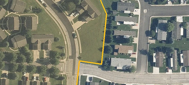 815 Fern Dr, Unit 817