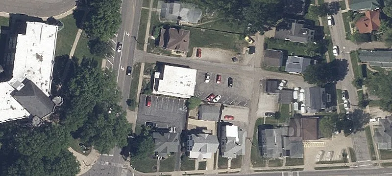 621 Quinby Ave