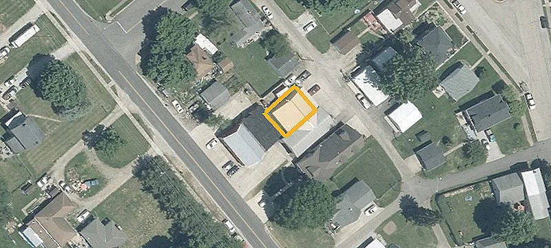 73 High St