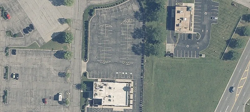 9762 Sawmill Pkwy