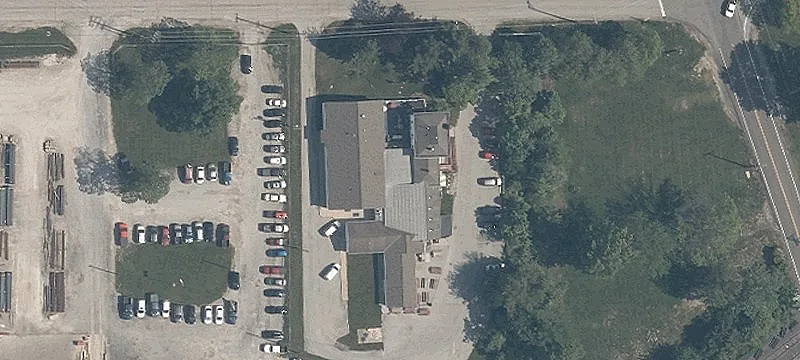 25 Freedom Rd