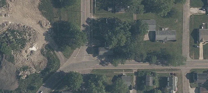 1105 Walnut Ave