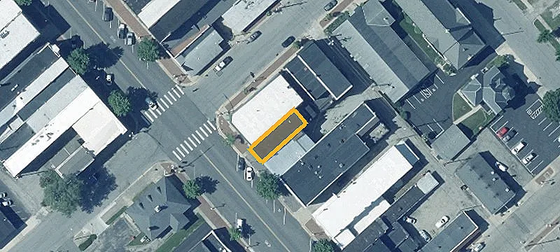 54 Main St