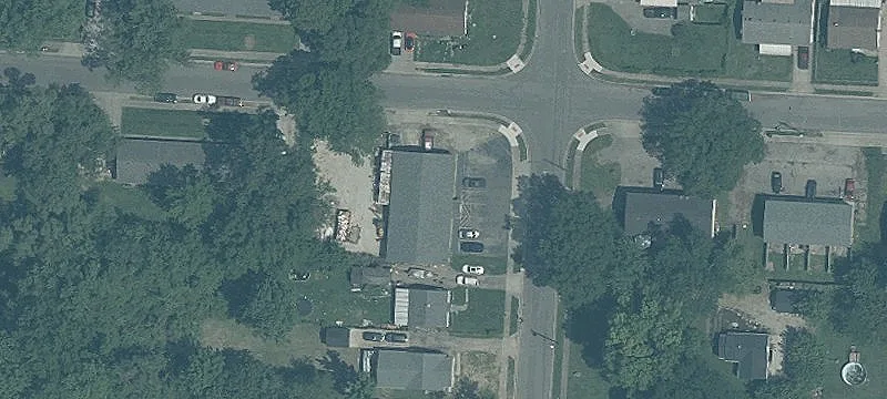 2100 Brentwood St