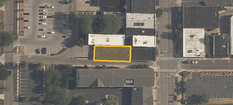 198 Main St