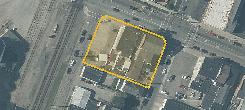 207 Main St