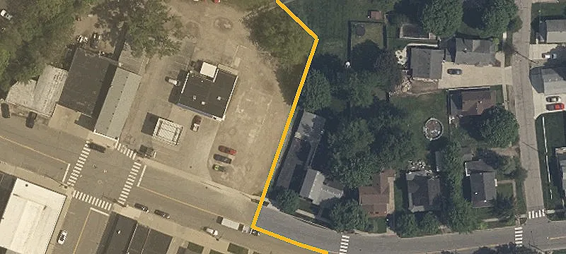 119 Main St