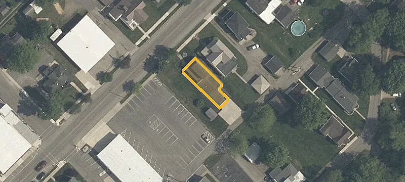 422 Main St