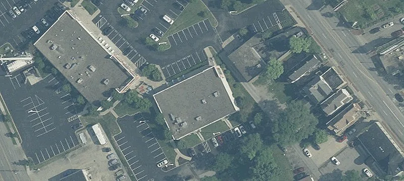 3541 Columbia Pkwy
