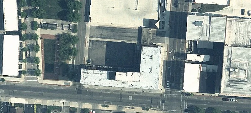 4 Main St