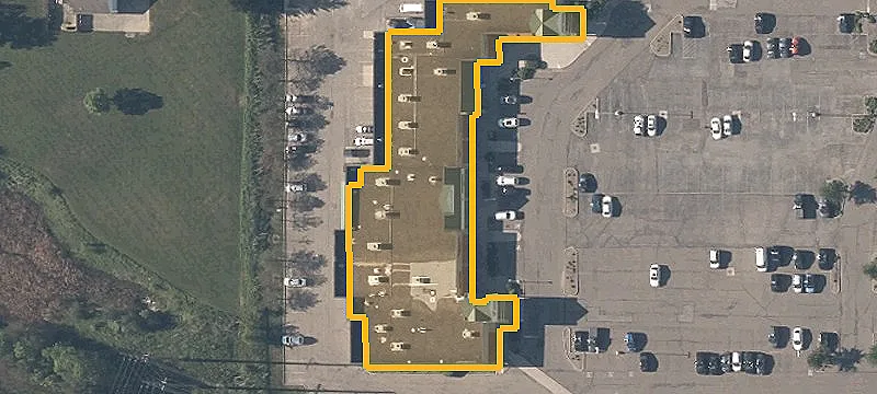 8900 Darrow Rd