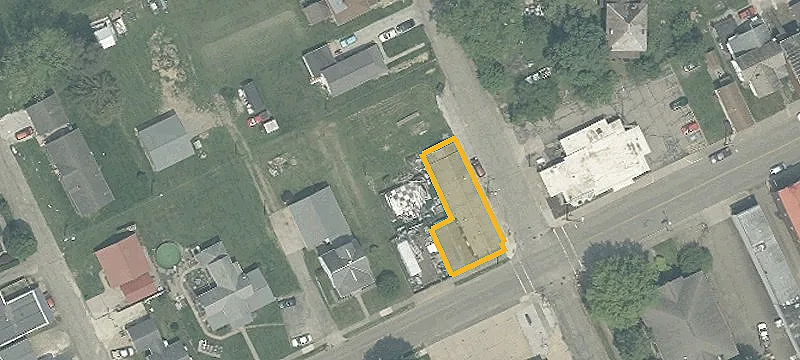 101 Main St