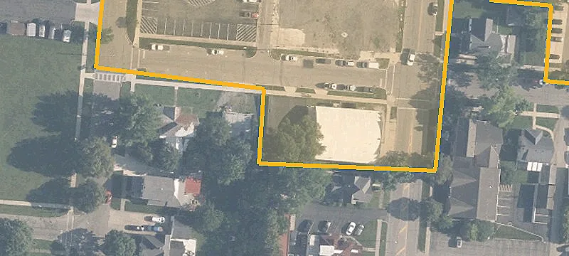 111 7th St
