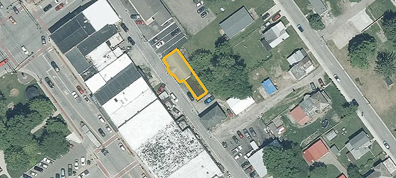 34 Main St